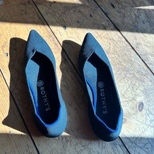 Rothy’s point flats size 8.5